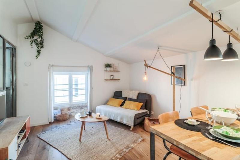 Apt for 3 near the city center La Rochelle - image 3