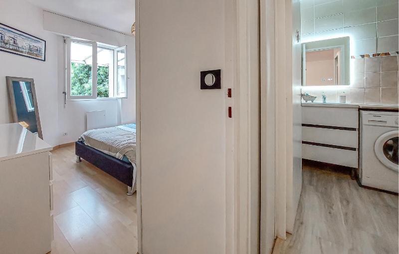 Appartement Proche Plage - image 11