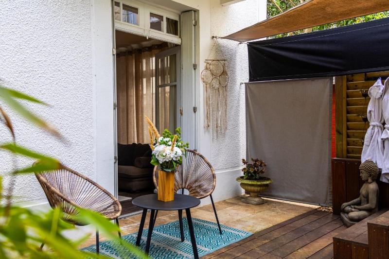 Appartement en centre ville Jacuzzi & parking - image 7