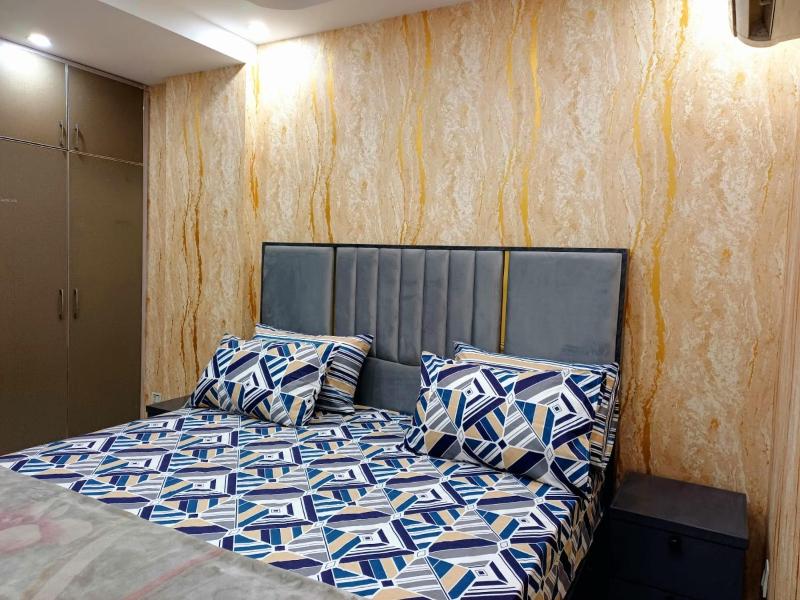 Comfortable 1 Bedroom Apartment in Bahria Town - image 7