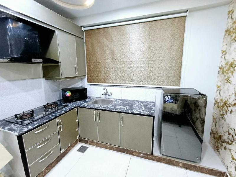 Comfortable 1 Bedroom Apartment in Bahria Town - image 8