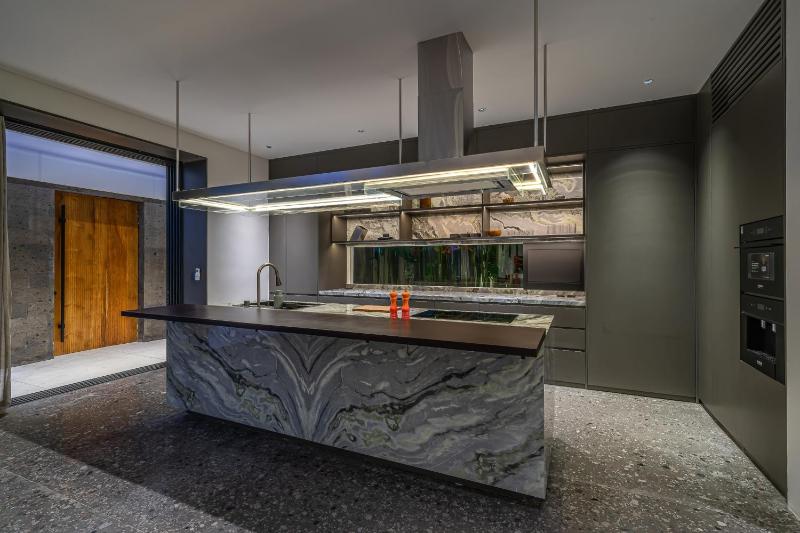 Villa Memoria - Stylish 4BR Luxury Villa in Umalas - image 25