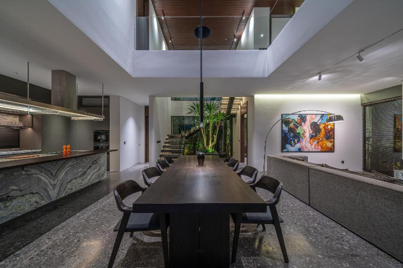 Villa Memoria - Stylish 4BR Luxury Villa in Umalas - image 6