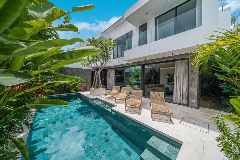 Villa Memoria - Stylish 4BR Luxury Villa in Umalas - image 19