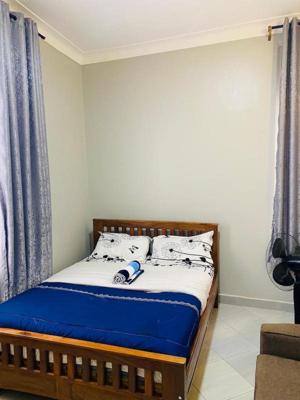 Kisaasi Bahai Road 1 Bedroom B&B - image 4