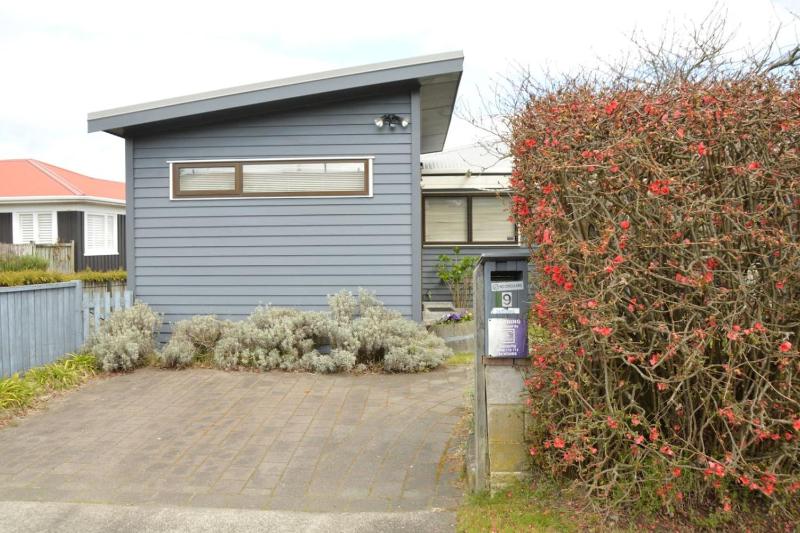 Popular Bird Area - Central Taupo - image 5