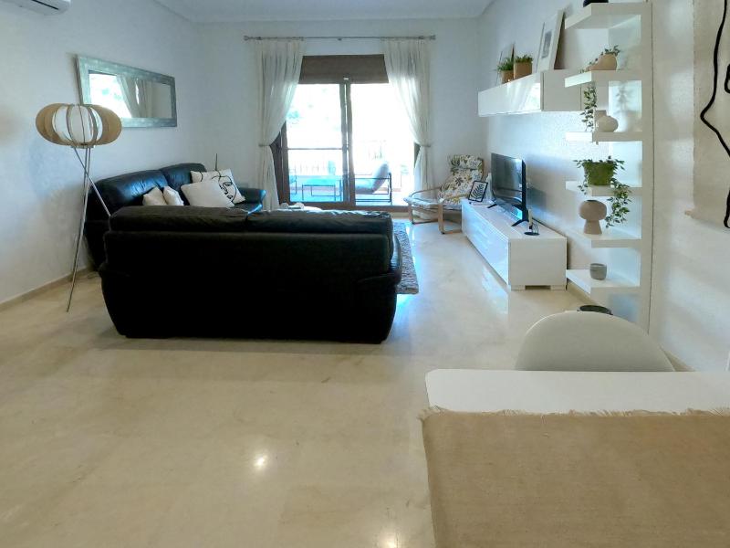 1245 Las Ramblas - image 9