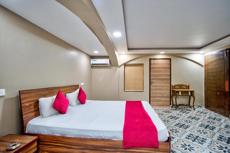 Aveeno Resort with Swimming Pool and Jacuzzi Near Calangute and Baga - image 47
