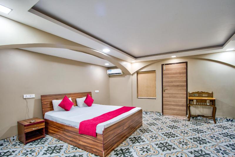 Aveeno Resort with Swimming Pool and Jacuzzi Near Calangute and Baga - image 48
