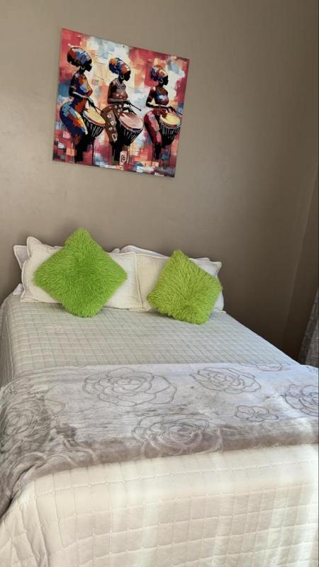 Victoria Falls Accomodation - image 4