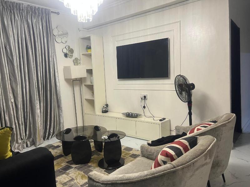 Ivaeli Apartment - image 11