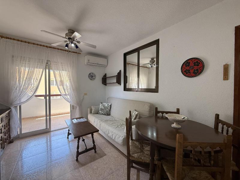 Apartamento en Penismar II - image 9