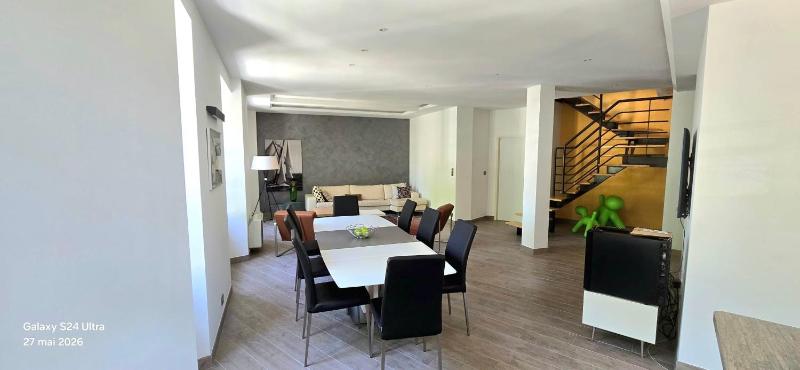 Chic duplex in Saint-Tropez with parking - image 29