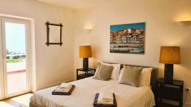 Casa Belavista Villa with stunning view of Praia da Luz - image 10