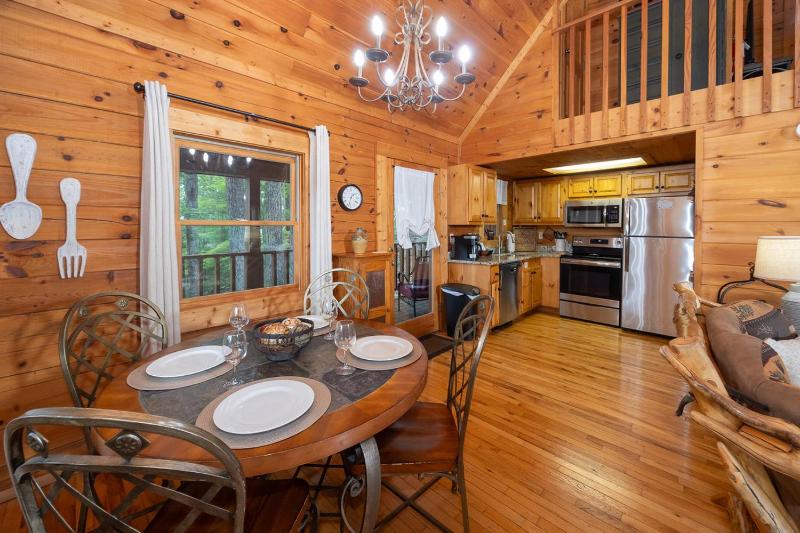 Horseshoe Hideaway - image 42