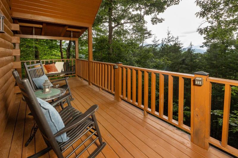Horseshoe Hideaway - image 30
