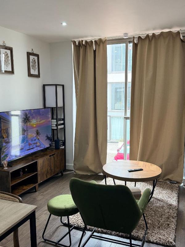 One bedroom flat in MailBox with Free parking - image 33