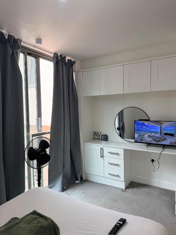 One bedroom flat in MailBox with Free parking - image 25