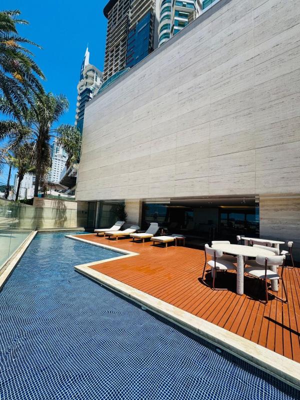 Exclusivo Frente Mar na Barra Sul • Av. Atlântica - image 18