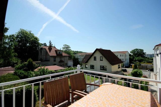 Two-Bedroom Apartment 64RB1 image 1