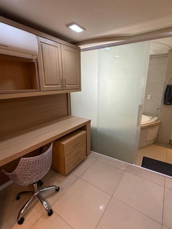 Penthouse 500m² • Av. Atlântica • Frente Mar e Spa - image 13