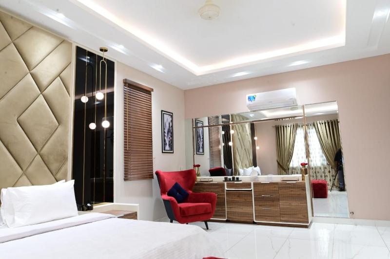 Elite Pearl Villa by Majestic Hospitality - image 12