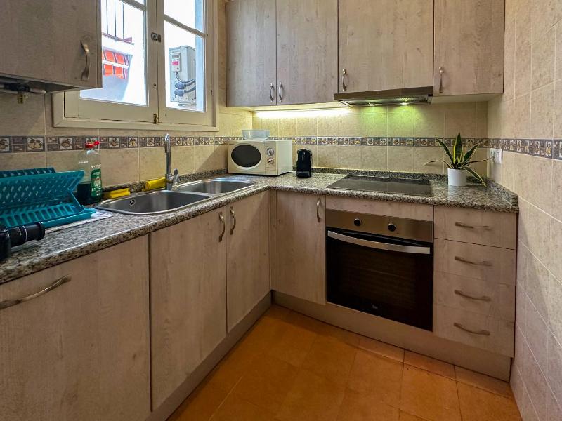 Gaudi Apartment by Hello Homes Sitges - image 11
