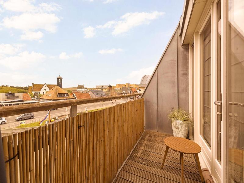 Romantic Coastal Getaway in Callantsoog - image 8