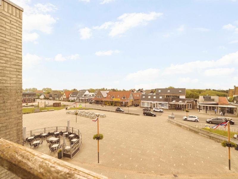 Romantic Coastal Getaway in Callantsoog - image 19