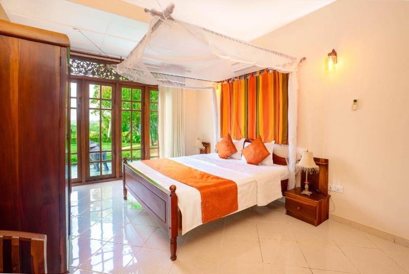 Scenery 3 Bedroom Villa in Sri Lanka - image 23