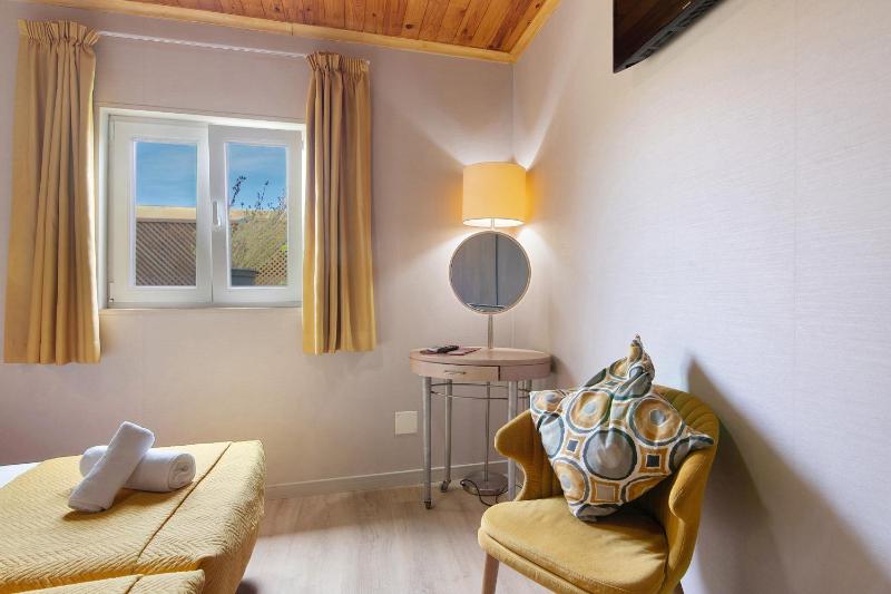 Happy House Faro - image 42