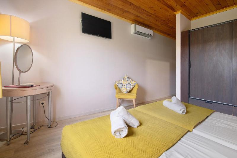 Happy House Faro - image 29