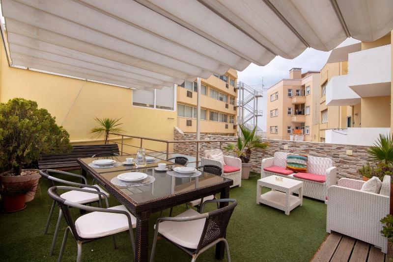 Happy House Faro - image 40