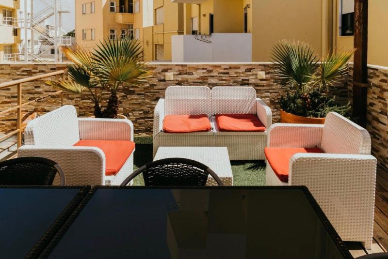 Happy House Faro - image 33