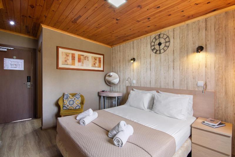 Happy House Faro - image 11