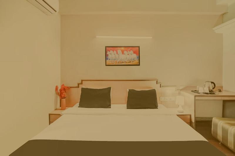 Pushpa Linkha Homeinn - image 1