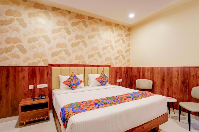 FabHotel Golden Stay I - image 10