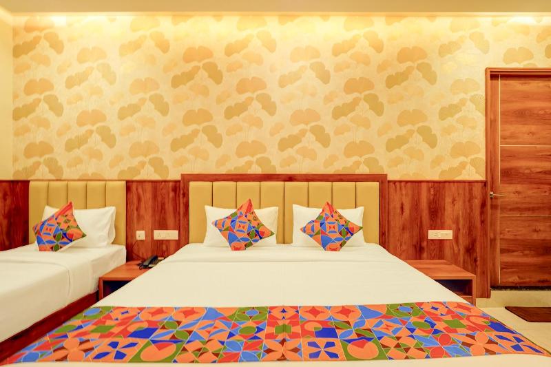 FabHotel Golden Stay I - image 19