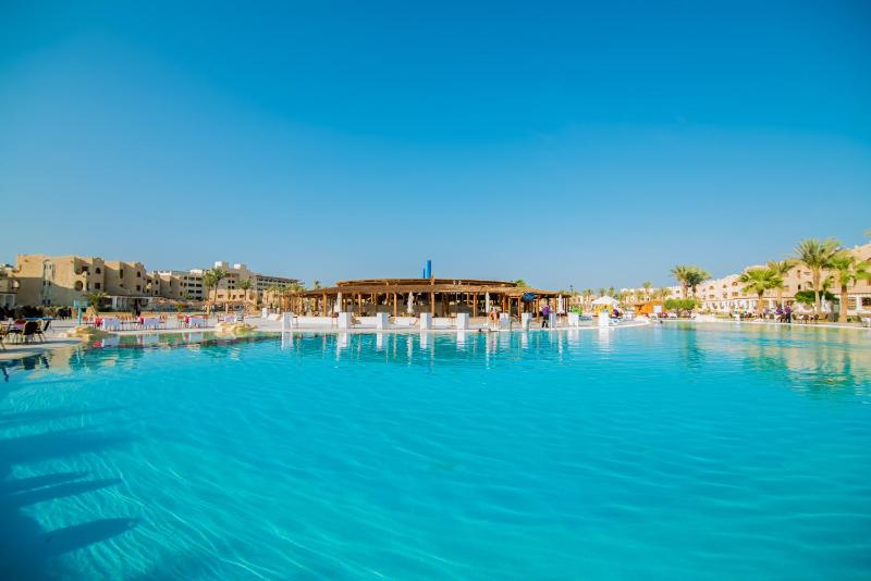 Royal Lagoons Resort & Aqua Park Families and Couples Only - image 6