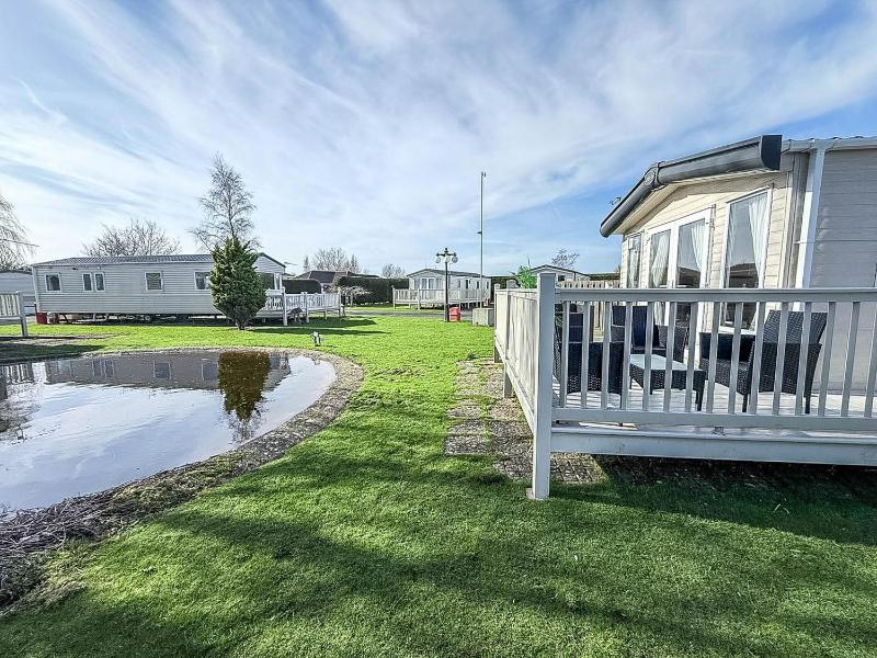 Lovely 8 Berth Caravan At Southview Holiday Park Skegness Ref 33044M - image 11
