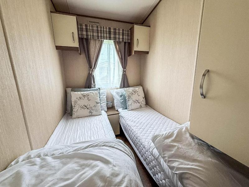 Lovely 8 Berth Caravan At Southview Holiday Park Skegness Ref 33044M - image 8