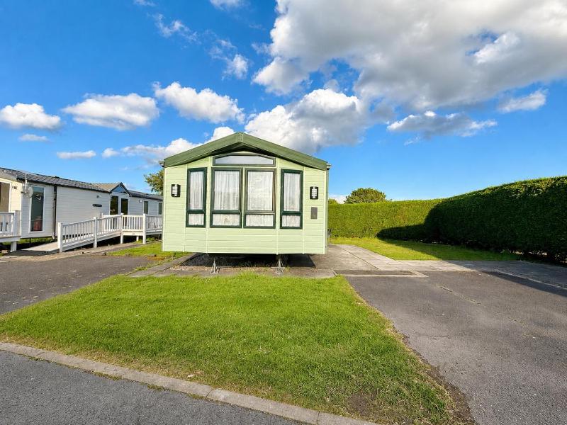 Lovely 4 Berth Caravan At Southview Holiday Park Ref 33001L - image 13