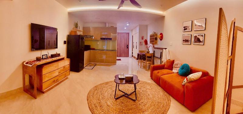 Central of city 1 BR Luxury apartment - image 3