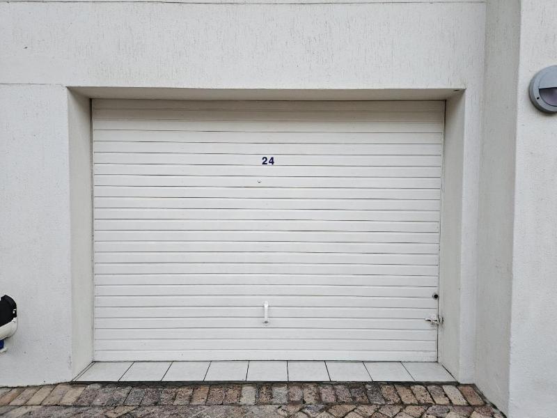'24 Gordonia' Spacious Condo - Sleeps 7 Sea Front Easy Beach access - image 11