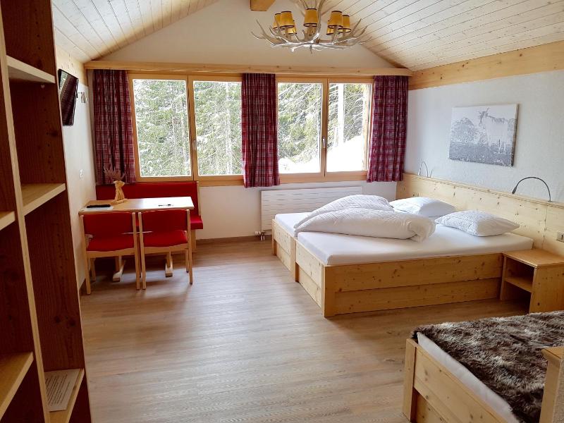 Standard Double Room image 2