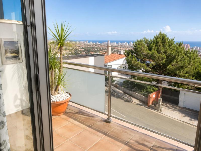 AH Rentals Alemania - image 21