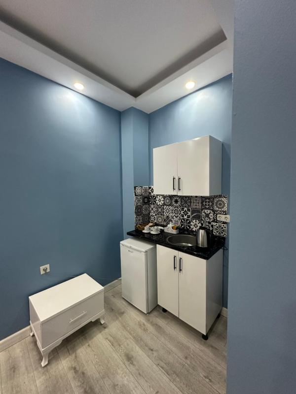 King Mas Suit Hotel - image 11