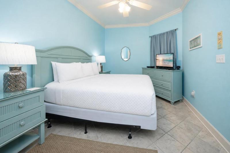 Phoenix IX 1105 condo - image 44