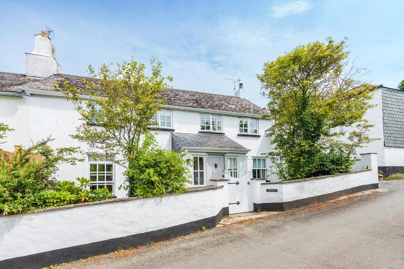 Yeolands Cottage - image 1