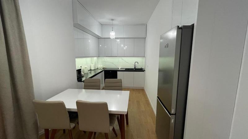 Fred Apartment - image 6
